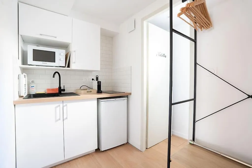 Ode A L'Amour : Studio Intimiste Toulon Apartment